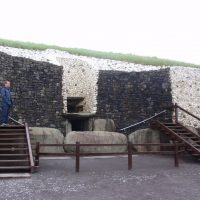 Newgrange Walking Tour, Neolithic Ireland, Visitors Center, Newgrange, Hill of Tara