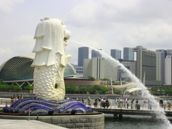 A Walk Through Singapore's Colonial Past