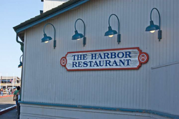 picture of the harbor restaurant